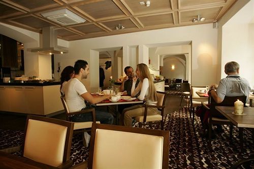 Ambiente Freieck Ag Hotel 3*