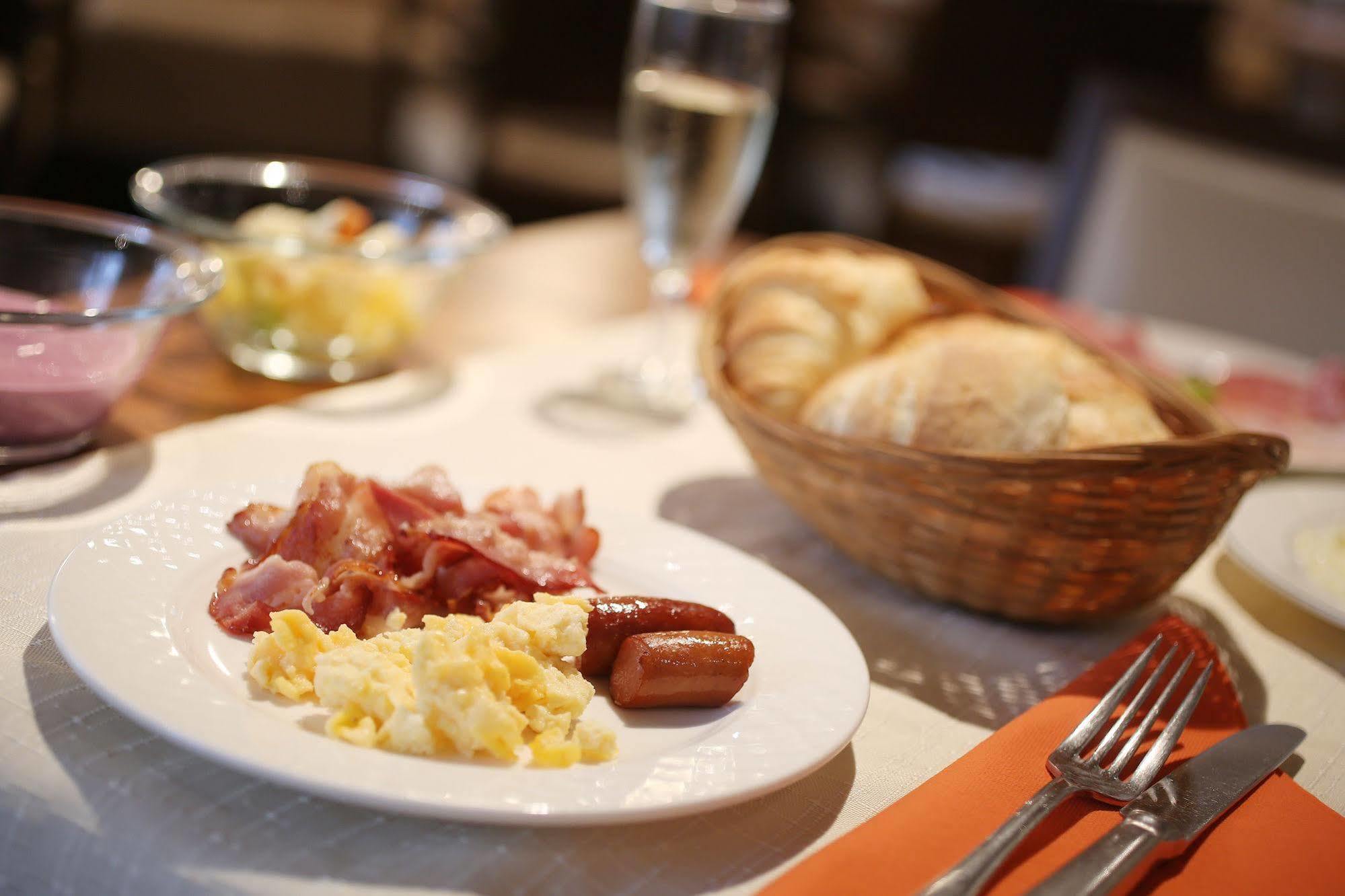 Hotel Ambiente Freieck 3*